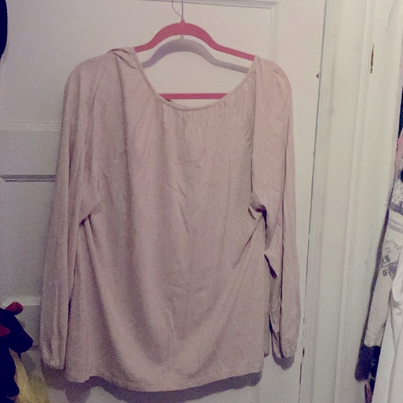 Blouse - Picture 2 of 2